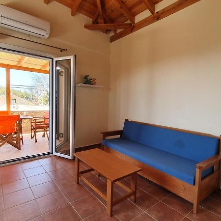 Stoupa Lefktro 7 Apartment Exterior photo